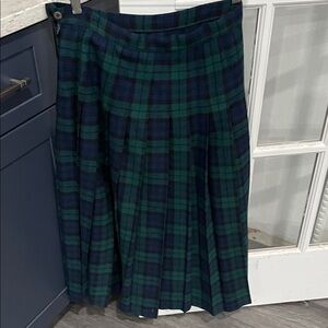 Vintage Pendleton Plaid Green and Blue Women's wool pleated Skirt size 10
